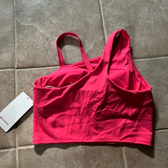 Everlux asymmetrical tennis tank top - Picture 2 of 4